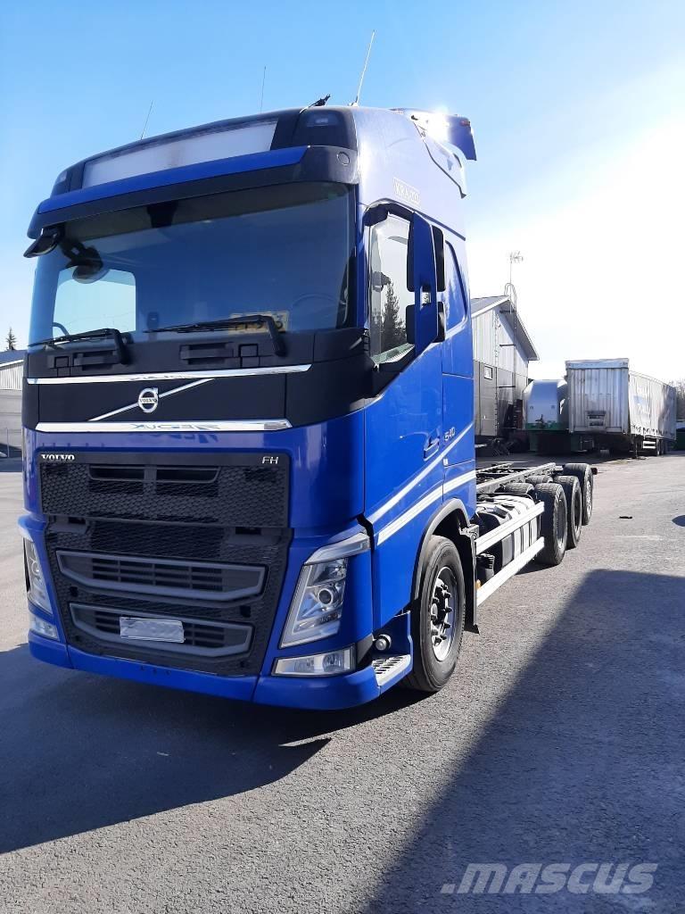 Volvo FH 13 平板车