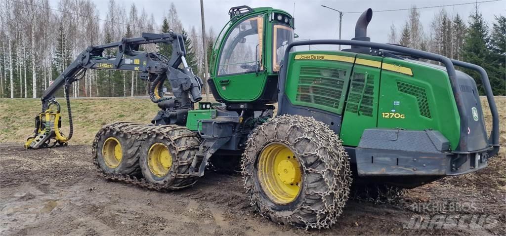 John Deere 1270G 收割机