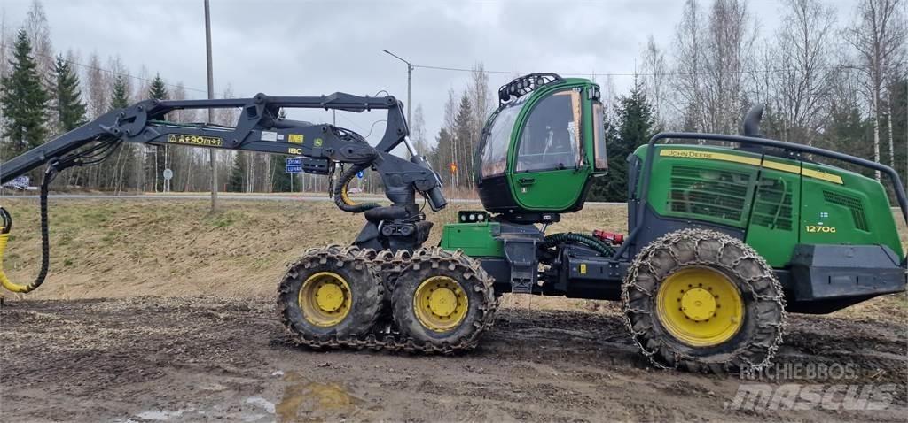 John Deere 1270G 收割机
