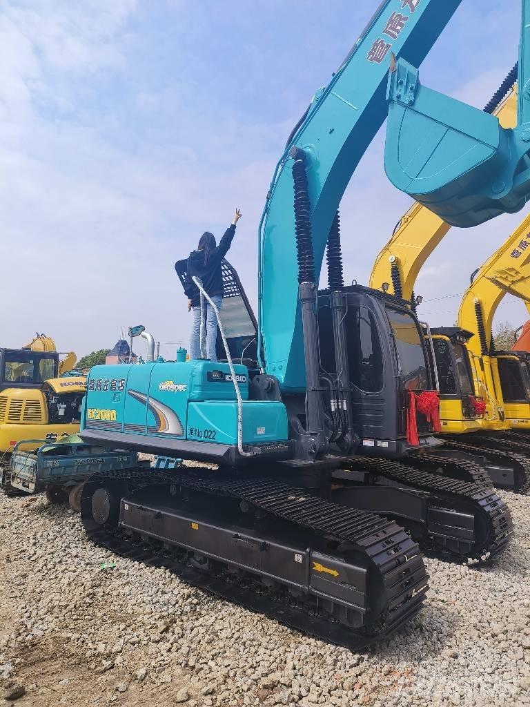 Kobelco SK 200 履带挖掘机