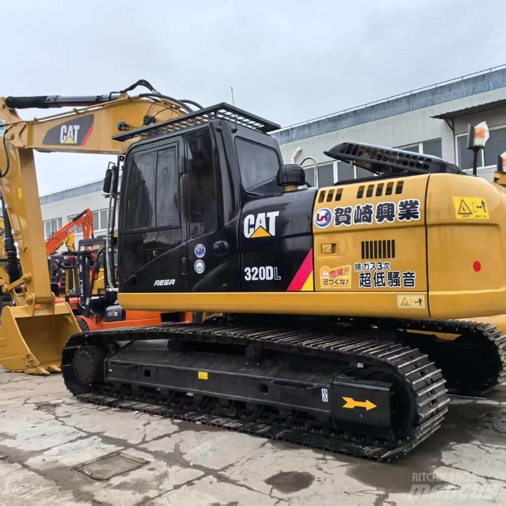 CAT 320 D L 履带挖掘机