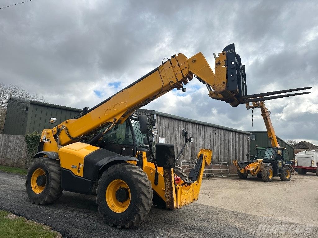 JCB 540-170 伸缩臂叉装车|叉装车