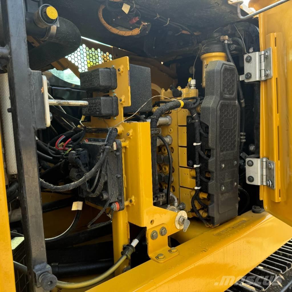 CAT 310 履带挖掘机