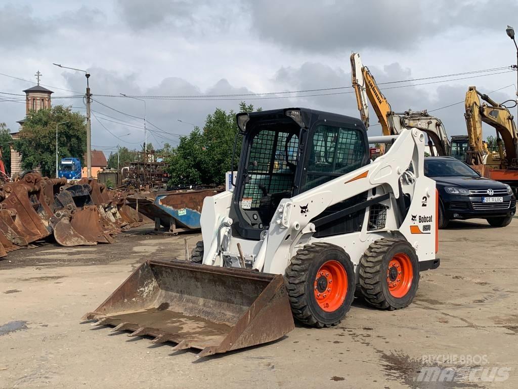 Bobcat S 570 滑移装载机