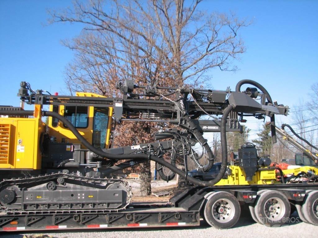 Soosan JD800E-II 钻孔机