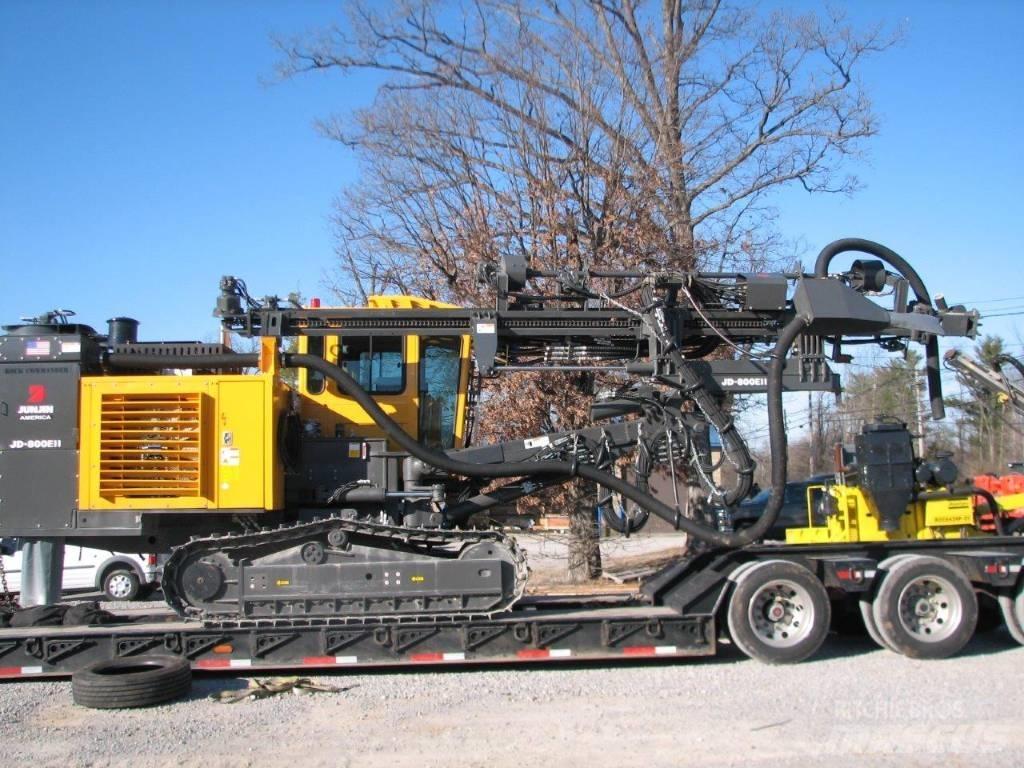 Soosan JD800E-II 钻孔机