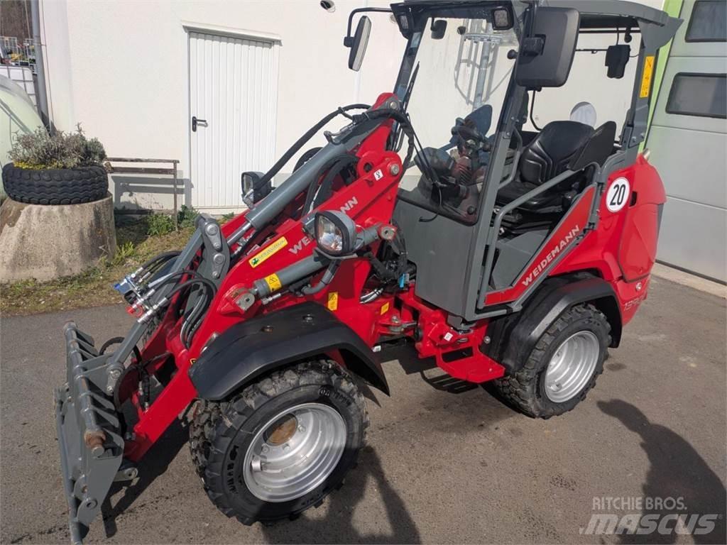 Weidemann 1390 小型装载机