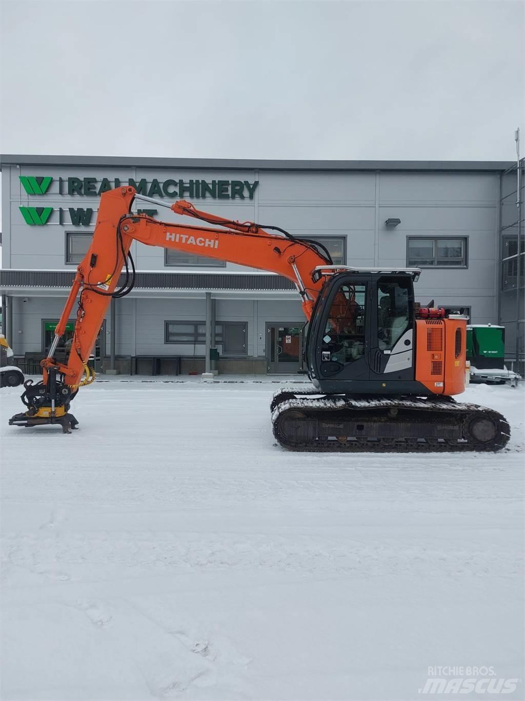 Hitachi ZX135US-5B 履带挖掘机