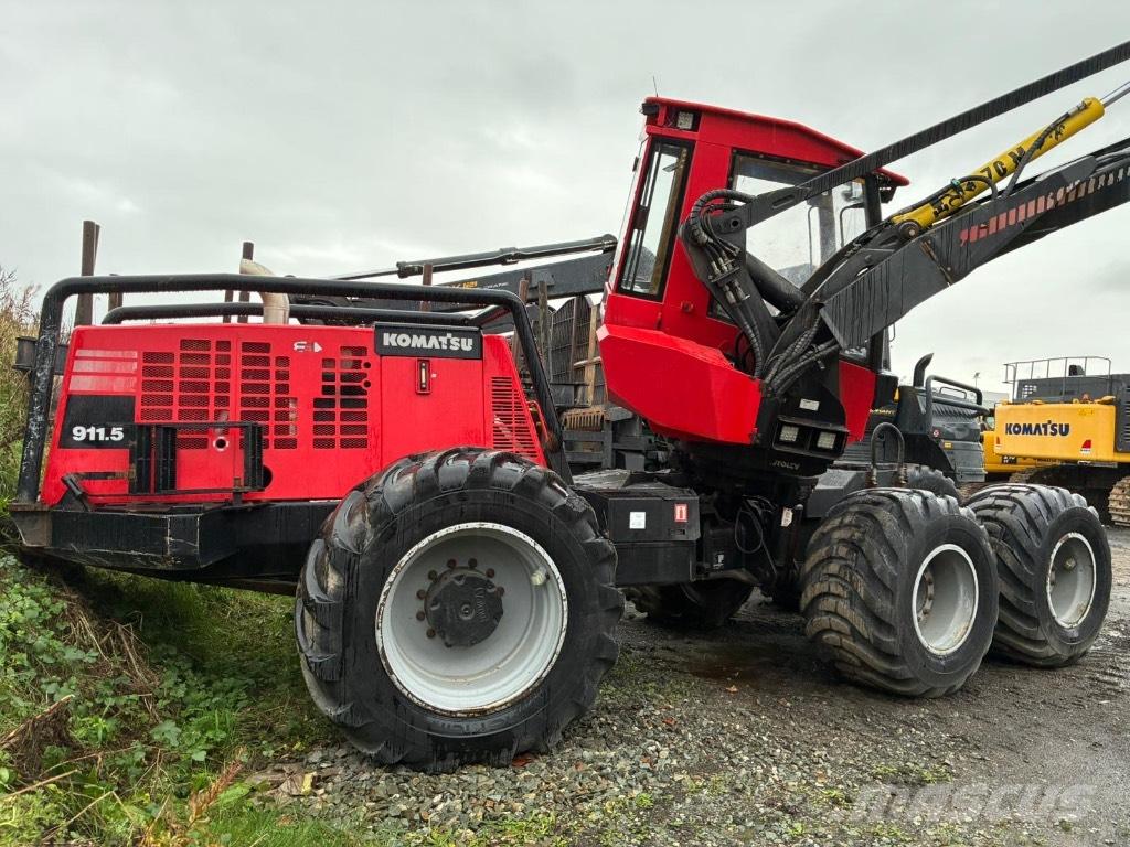 Komatsu 911.5 收割机