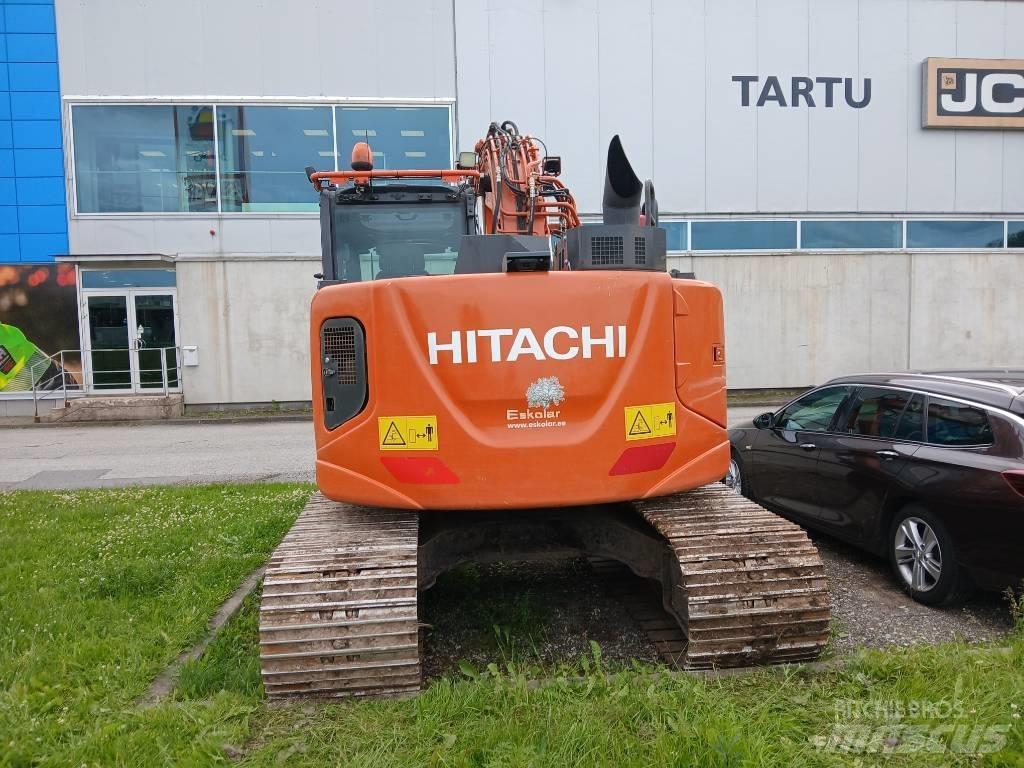 Hitachi ZX 135 US-6 履带挖掘机