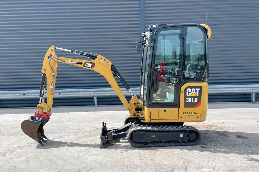 CAT 301.6-05 A 小型挖掘机