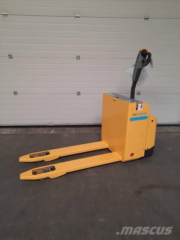 UniCarriers PLL180 手摇升降机