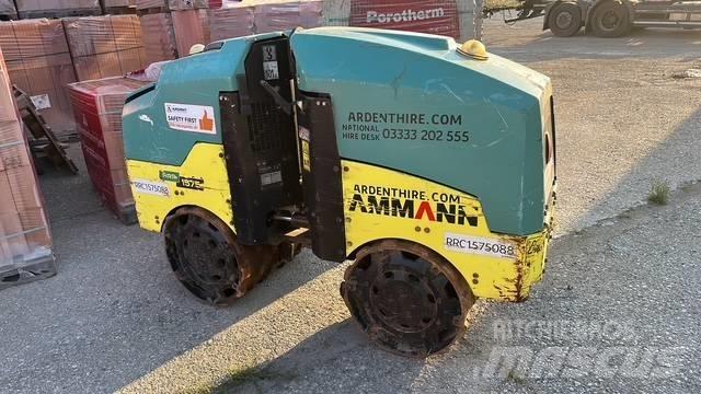 Ammann ARR 1575 土壤压实机