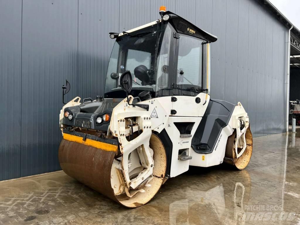 Bomag BW151AD-5 双轮压路机
