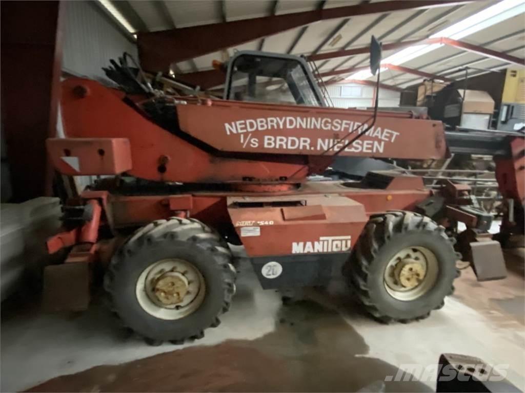 Manitou MRT1540 伸缩臂叉装车|叉装车