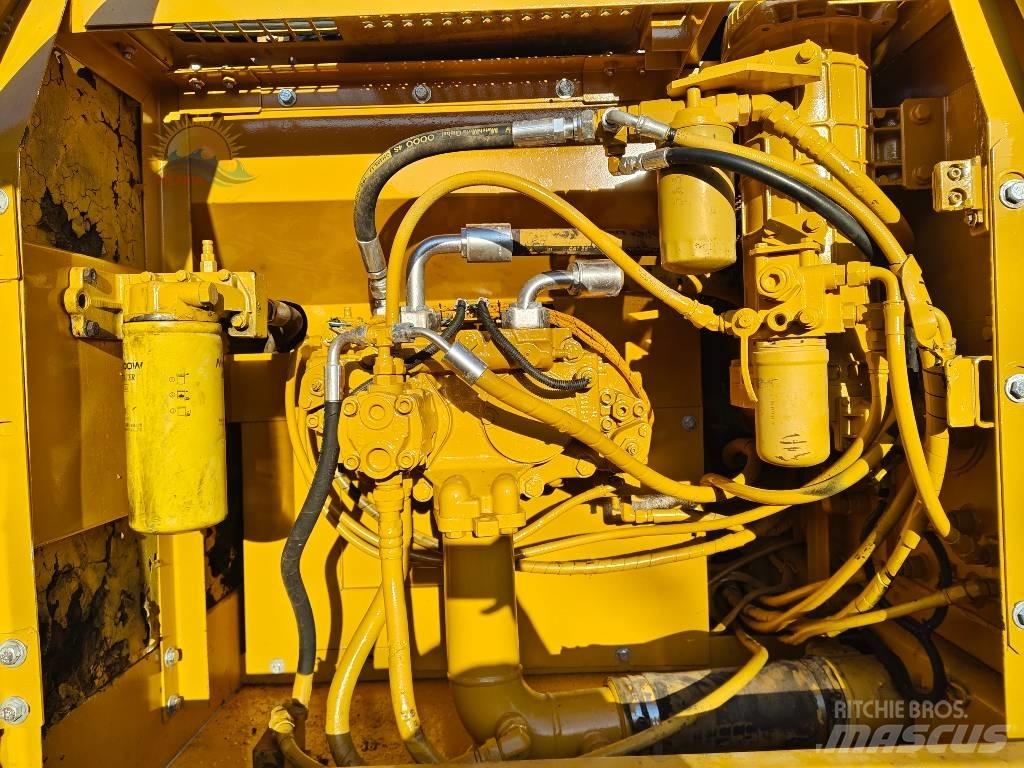 CAT 325 C 履带挖掘机