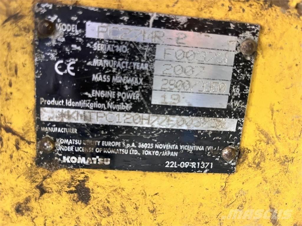 Komatsu PC27MR-2 轮式挖掘机