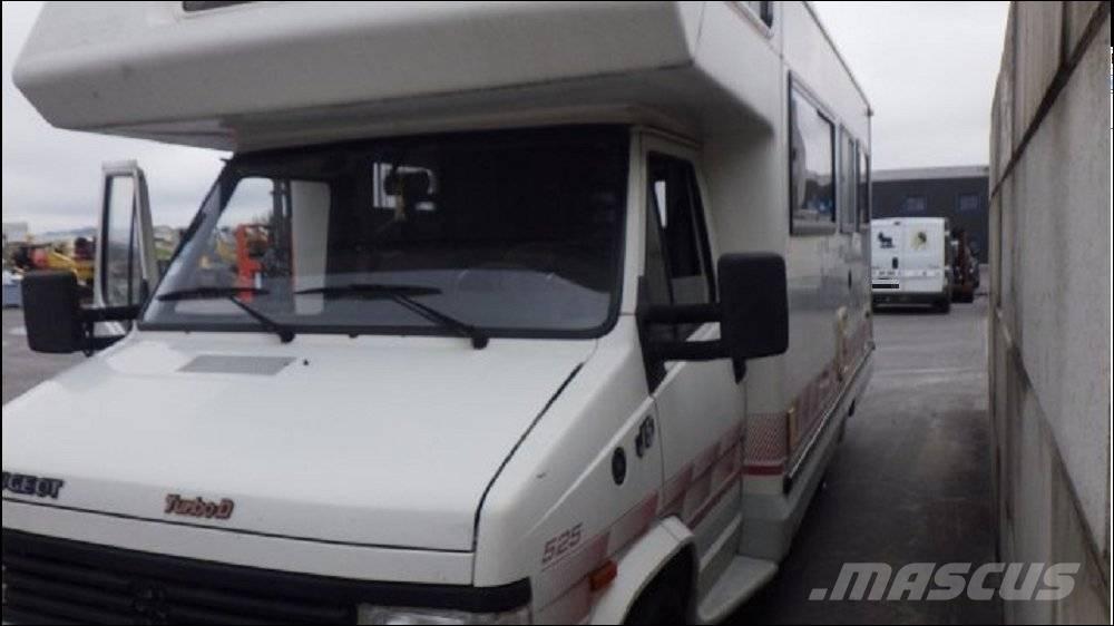 Peugeot J5 房车