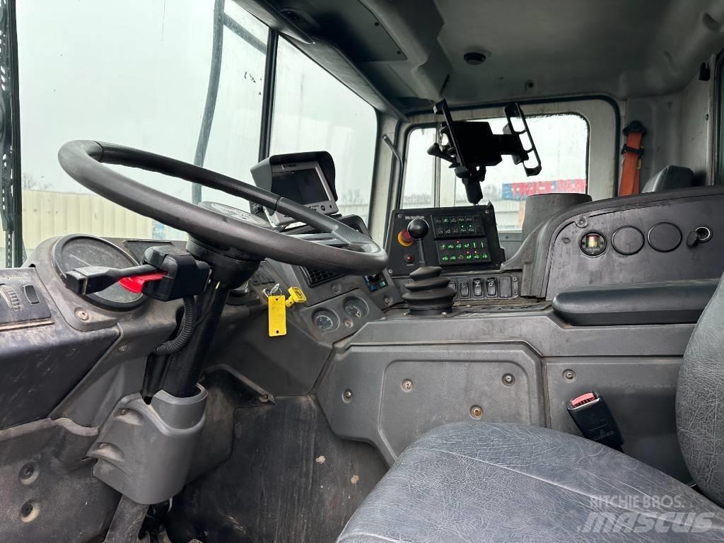 Mack MRU613 垃圾车
