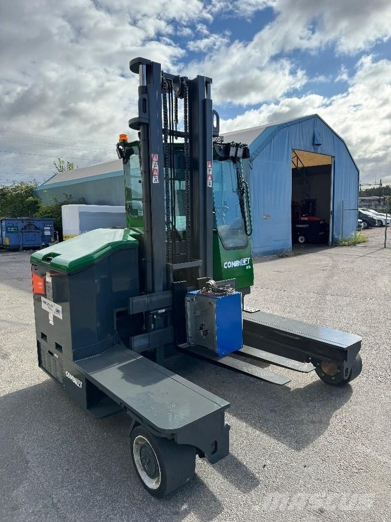 Combilift C4000ET 四轮前移式叉车