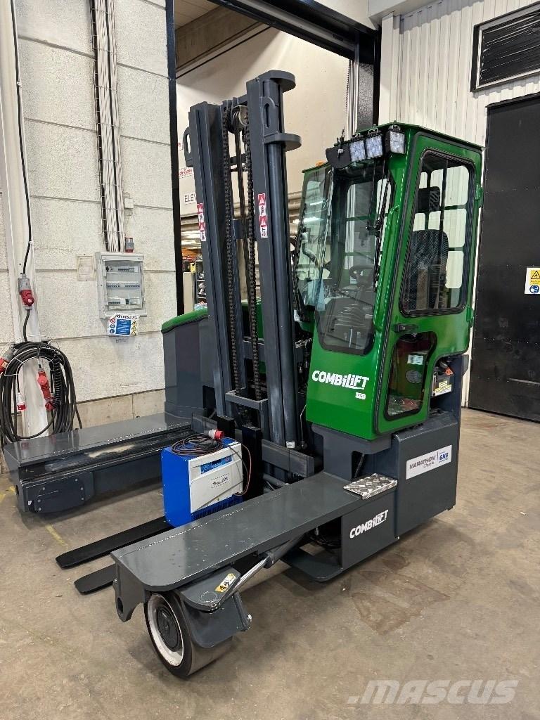 Combilift C4000ET 四轮前移式叉车