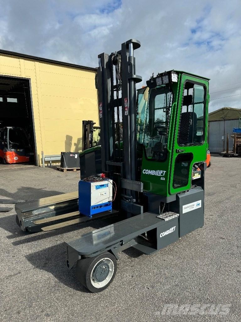 Combilift C4000ET 四轮前移式叉车