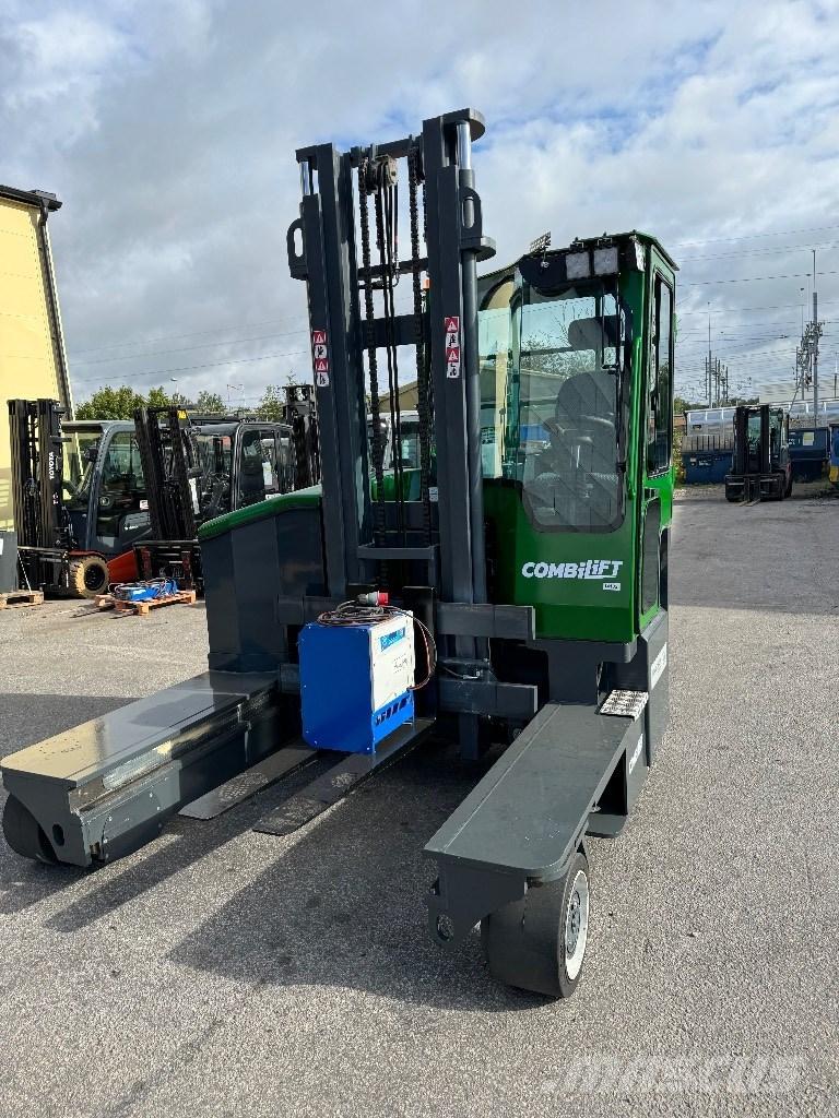 Combilift C4000ET 四轮前移式叉车