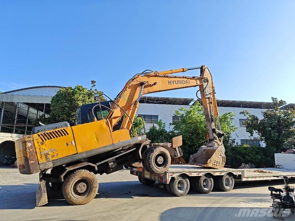 Hyundai Robex 210w-7 轮式挖掘机