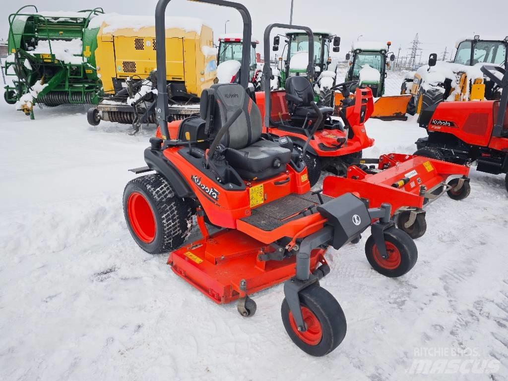 Kubota ZD 1211 骑乘式割草机