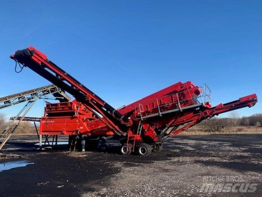 Terex Finlay 683 W 振动筛