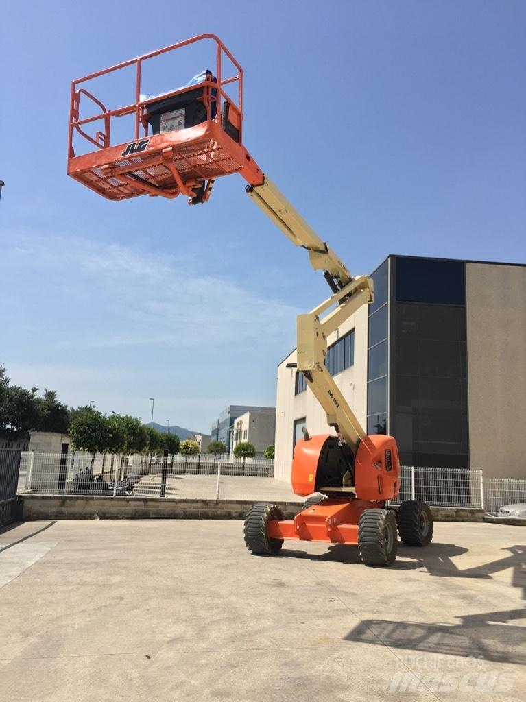 JLG 510 AJ 曲臂高空工作平台