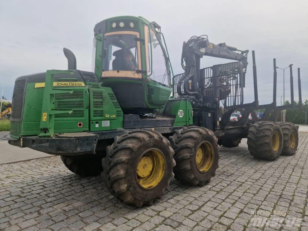 John Deere 1210 E 集运机