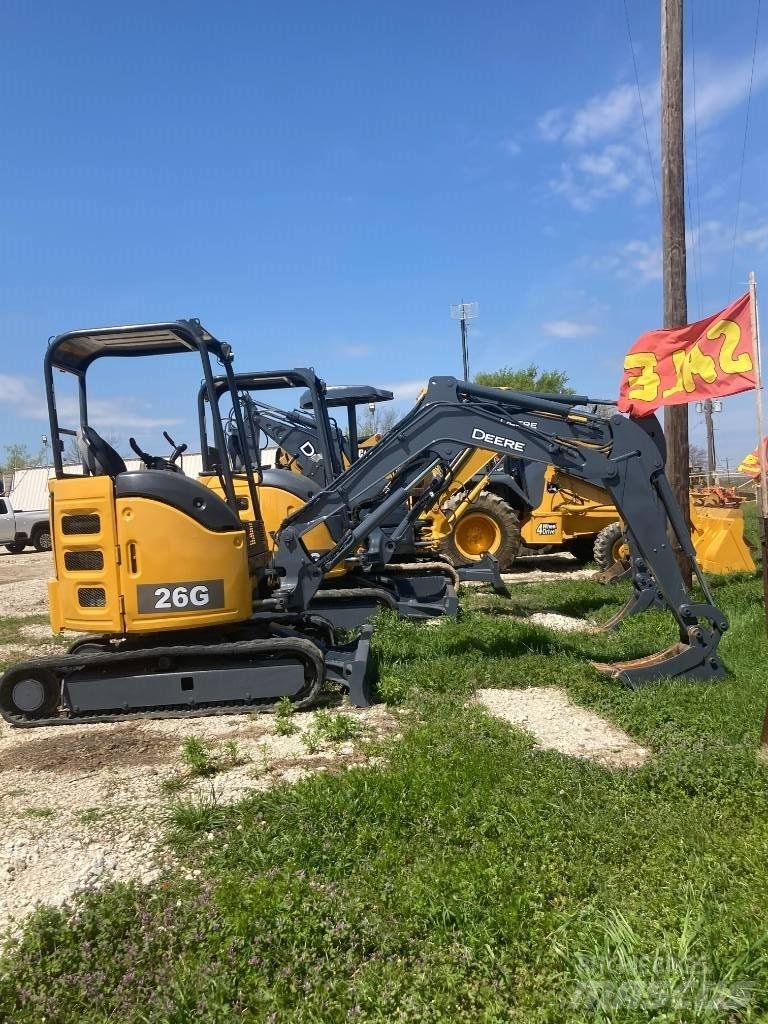 John Deere 26G 组装挖掘机