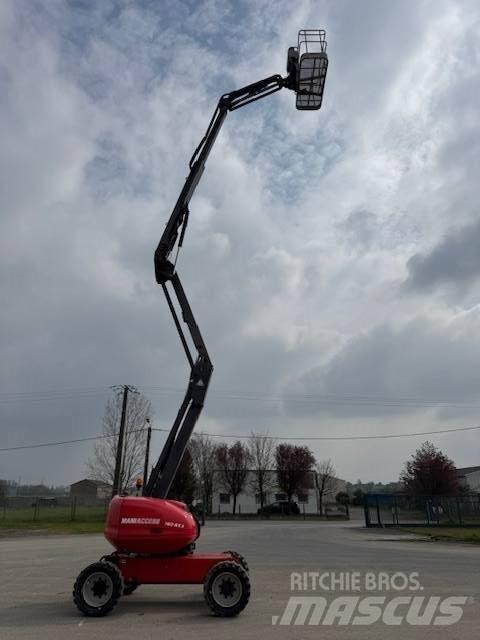 Manitou 160 ATJ 曲臂高空工作平台
