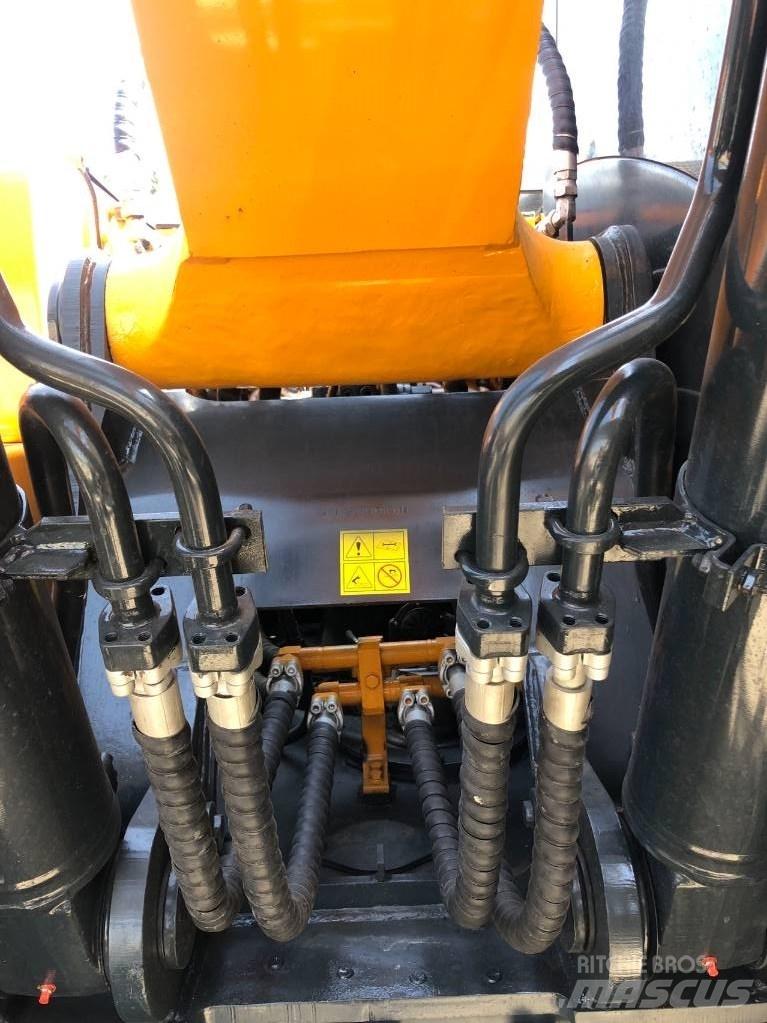 Hyundai R220-9s 履带挖掘机