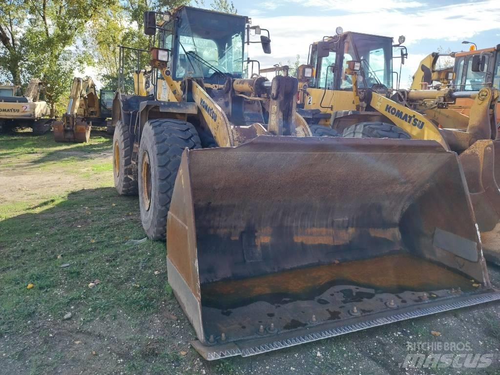 Komatsu WA 380-6 轮式装载机