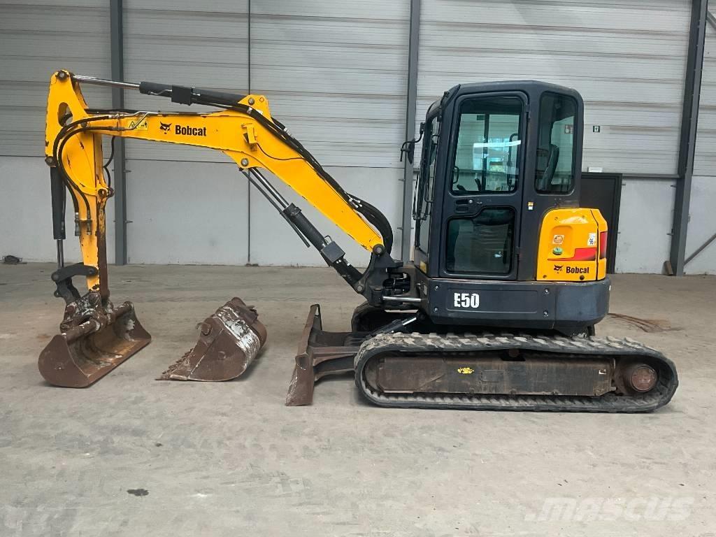 Bobcat E 50 EM 小型挖掘机