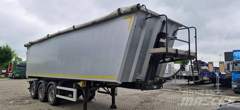 Wielton 50 m3 自卸半挂车