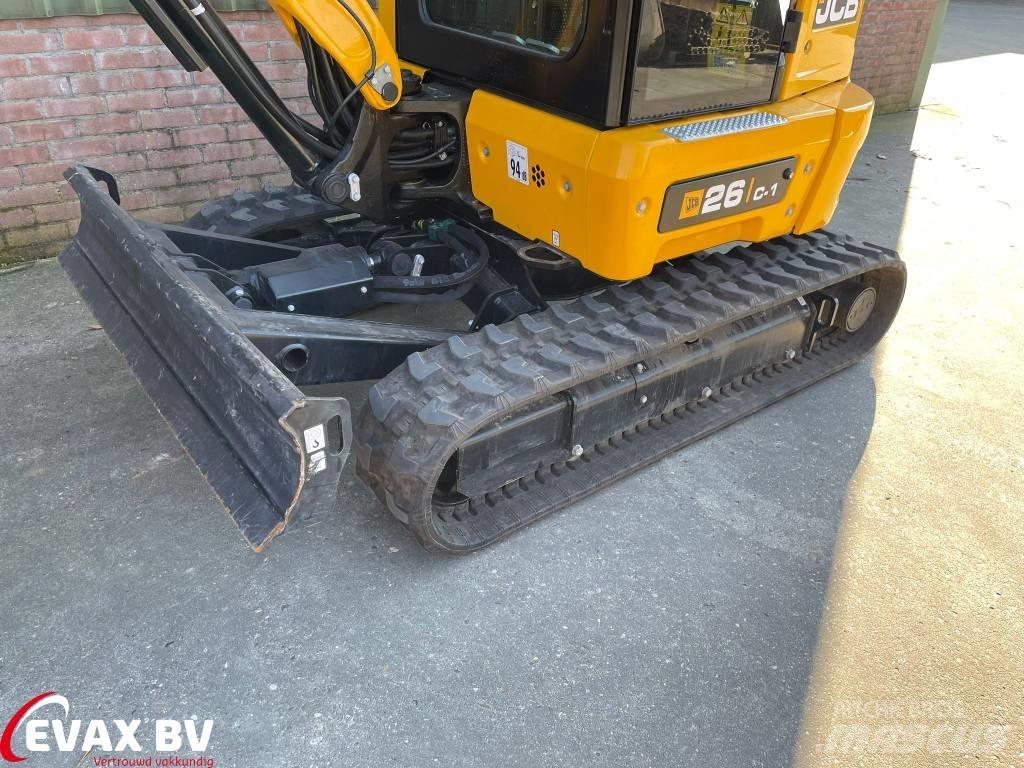 JCB 26 C-1 小型挖掘机