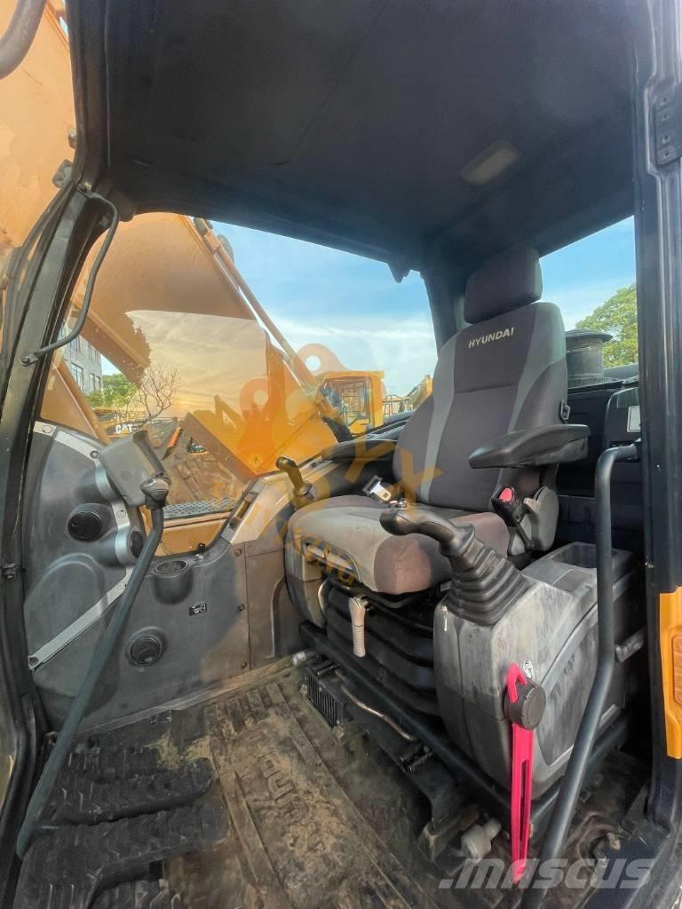 Hyundai Robex 225 履带挖掘机