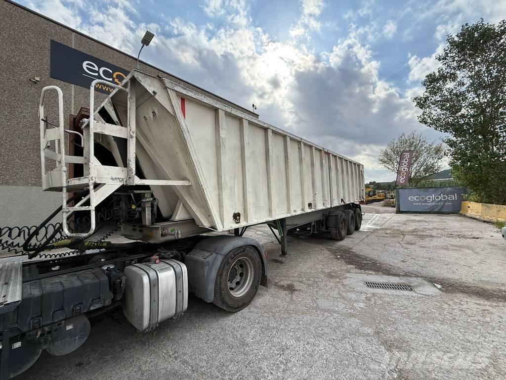 Fruehauf 38M 自卸半挂车