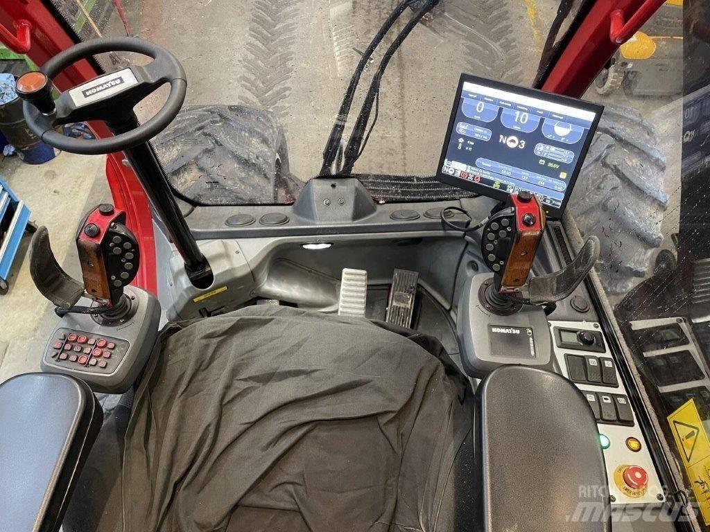 Komatsu 931 XC 收割机