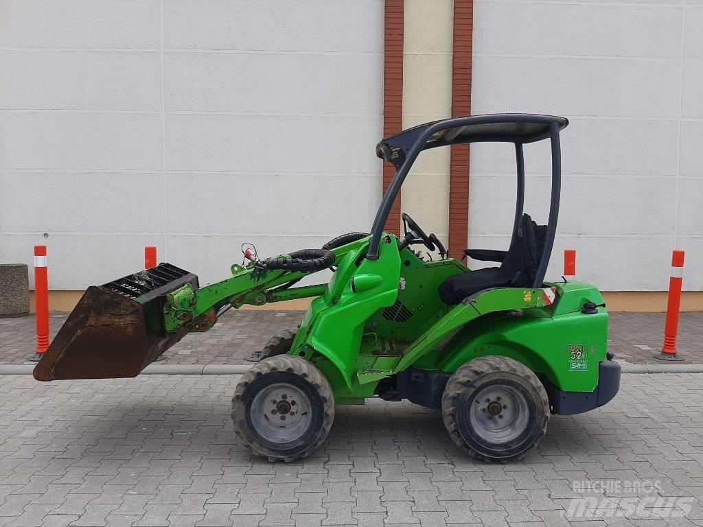 Avant 520 小型装载机