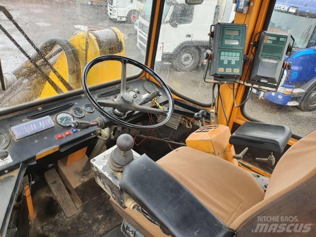 Ljungby 2240 轮式装载机