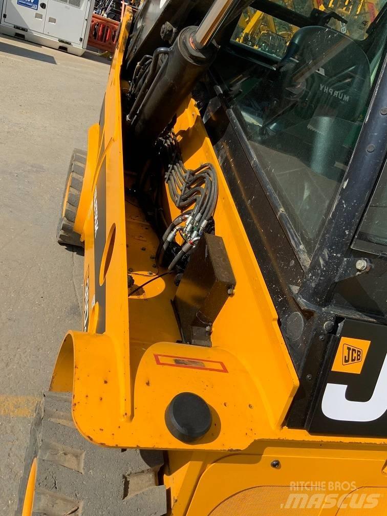 JCB TLT35D 4X4 伸缩臂叉装车|叉装车