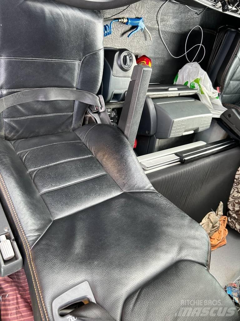 MAN TGX 18.480 XLX 牵引车