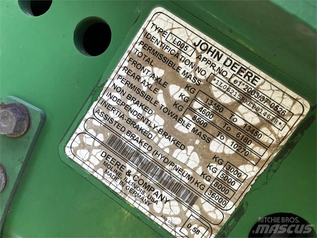 John Deere 6215R 拖拉机/农用车