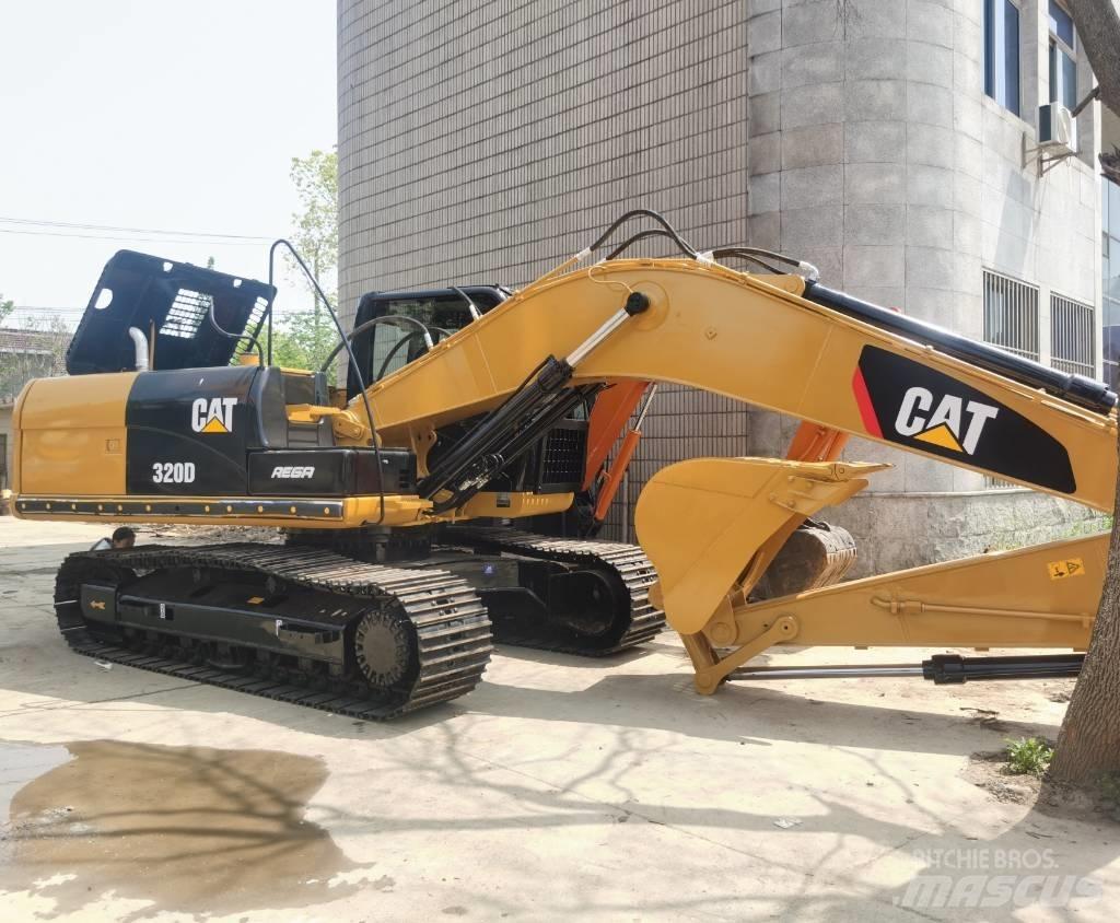 CAT 320 D 履带挖掘机