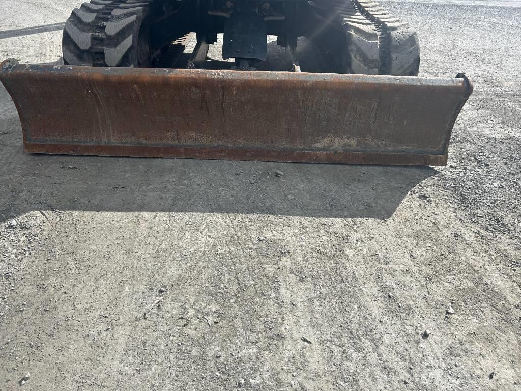 Kubota U50-5 中型挖掘机