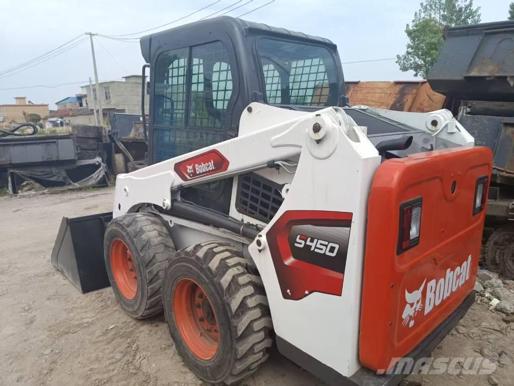 Bobcat S 450 滑移装载机